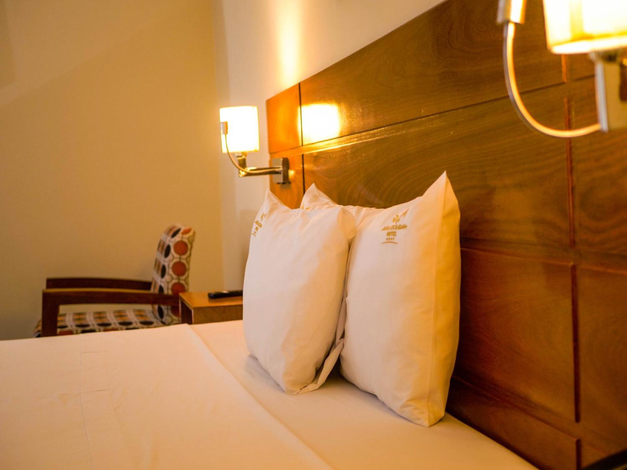 Aguila Dorada Selva Hotel Пукальпа Экстерьер фото