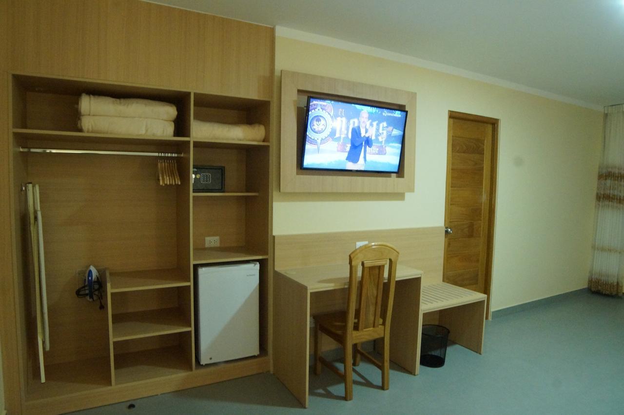 Aguila Dorada Selva Hotel Пукальпа Экстерьер фото